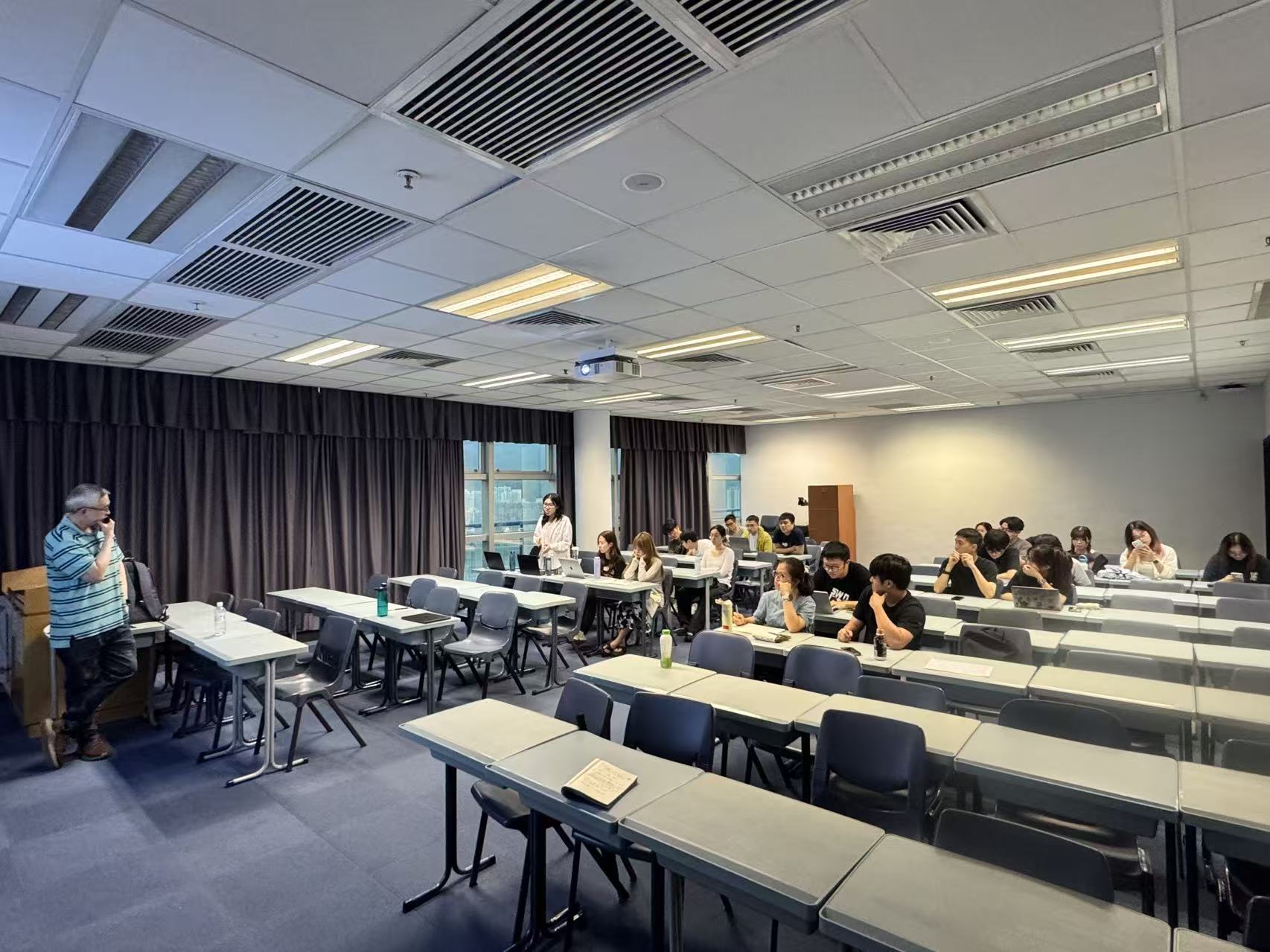 何俊明教授学术报告现场，香港中文大学，2026年9月14日